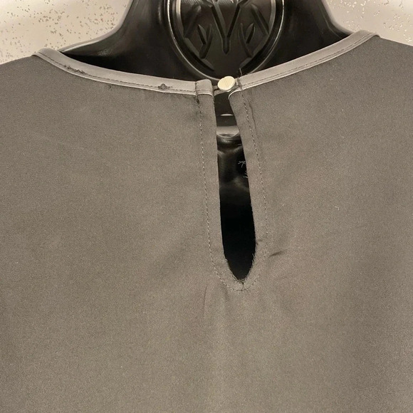 Forever 21 Women's Black Sheer Long Sleeve Top Small Minimalist Elegant - Picture 9 of 9